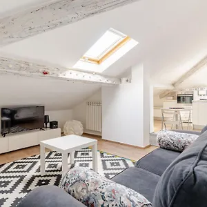 The White Attic Appartamento Sanremo